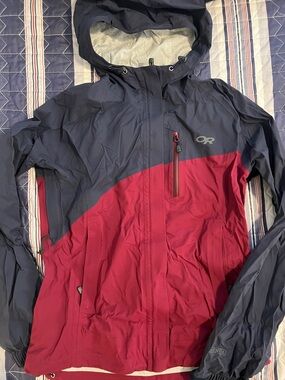Outdoor Research Hooded Two-Tone Rain Shell — Navy & Wine